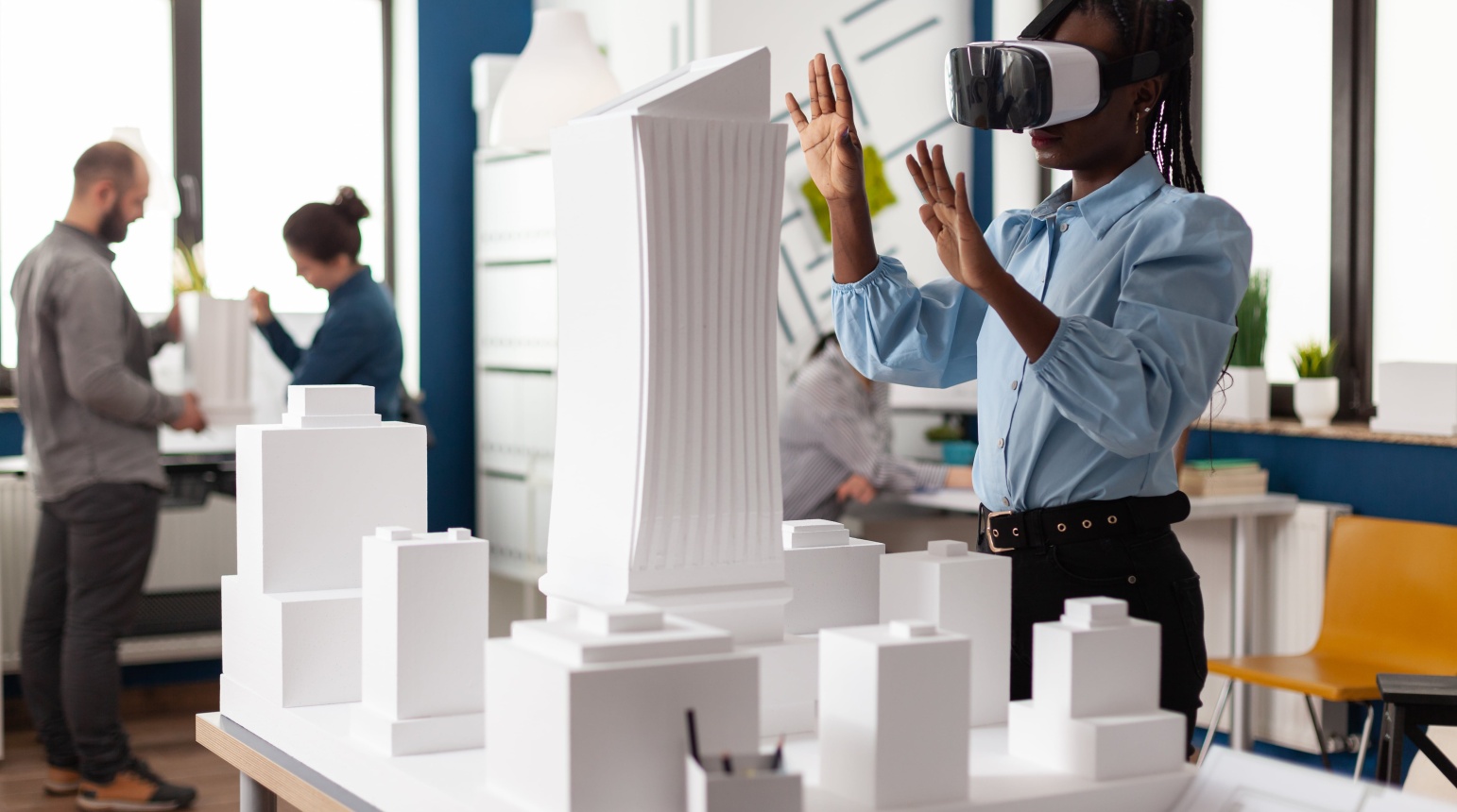 Architecture with Artificial Intelligence and Machine Learning: The Future of Design